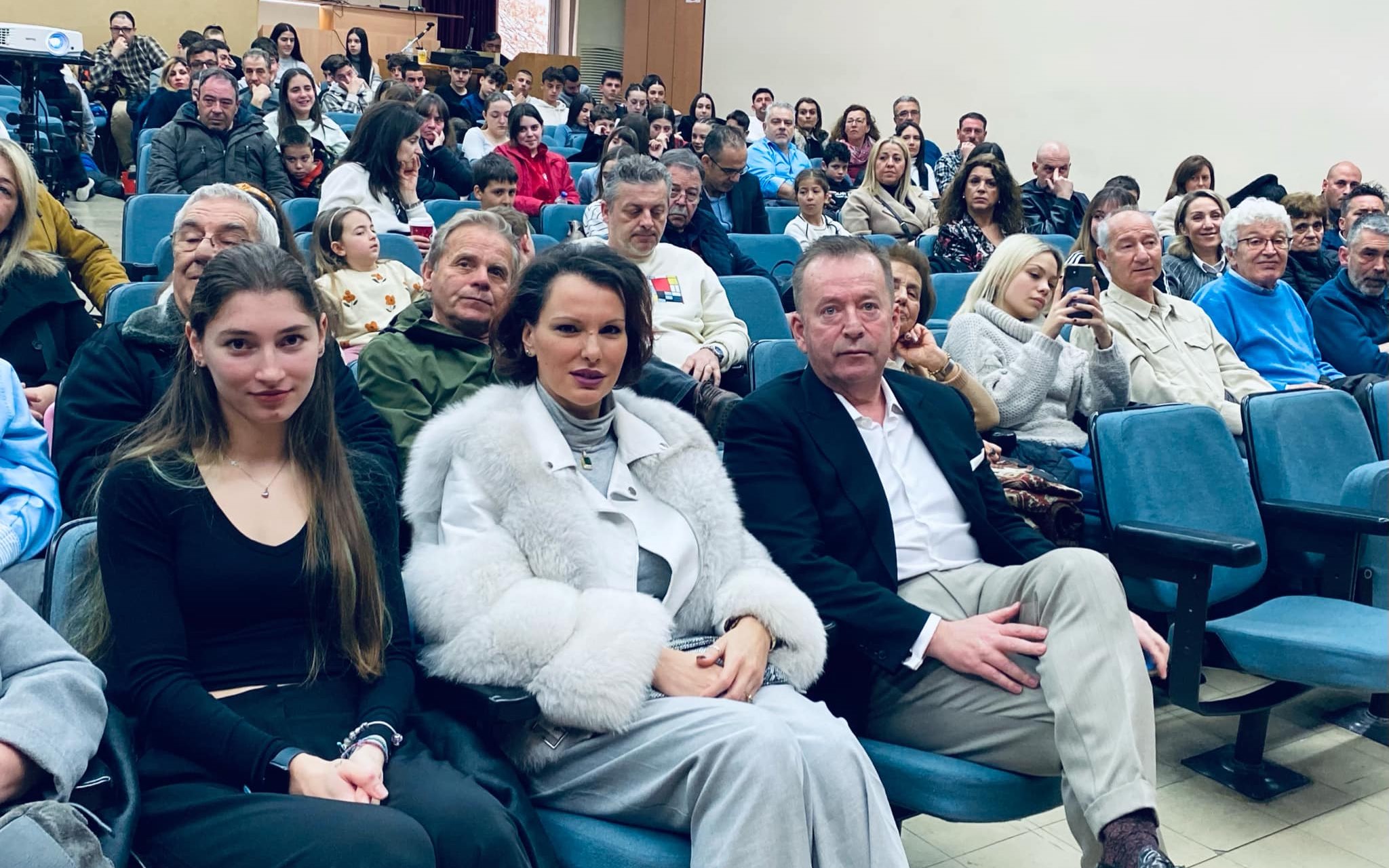 Ο Βασίλης Κόκκαλης στηρίζει την προετοιμασία της παραολυμπιονίκη Λήδας Μανθοπούλου
